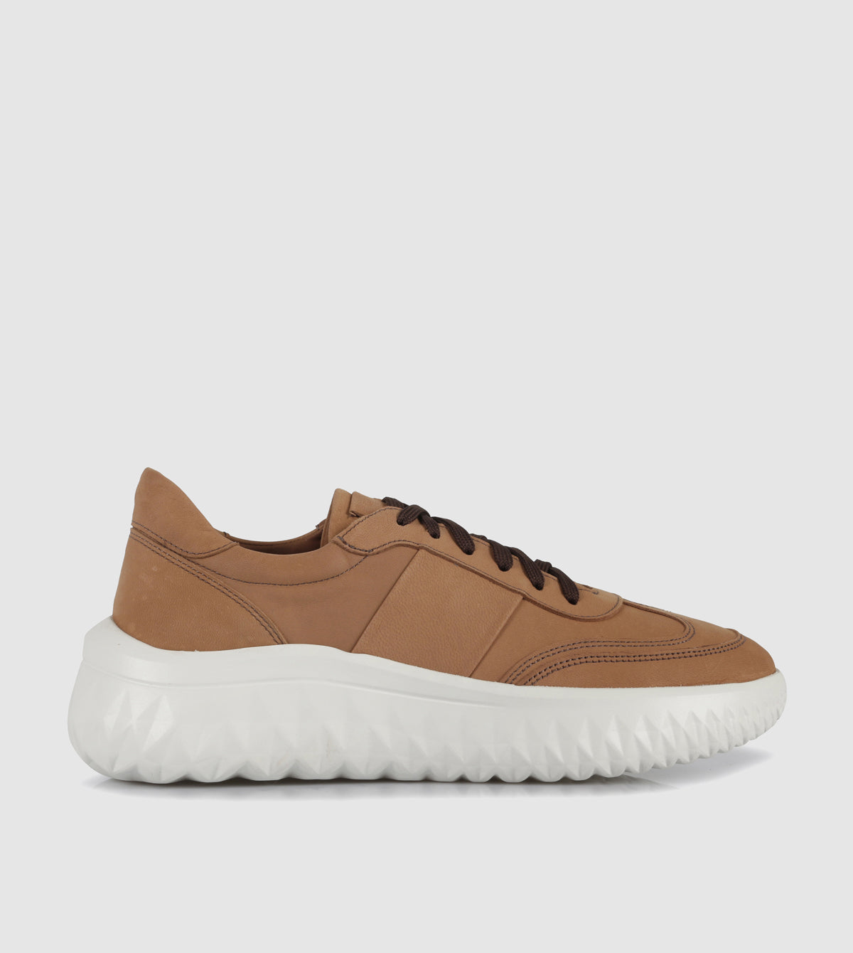 Kyro Low Top Sneakers by Brando