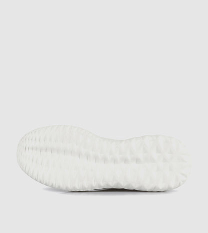 Kyro Low Top Sneakers by Brando