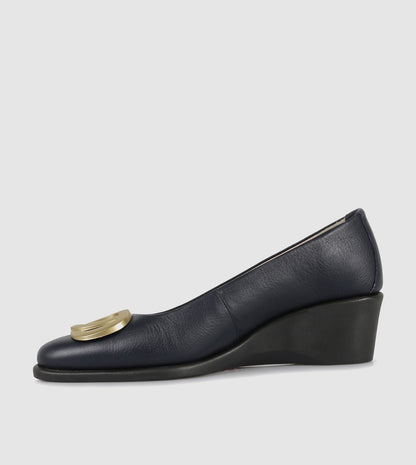 Sanah Courtshoes by Relax