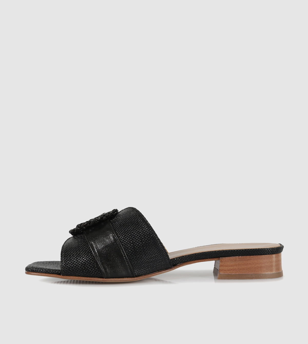 Nola Slides by Piazza Grande