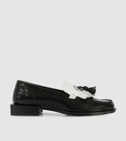 Frills Loafers by Beau Coops