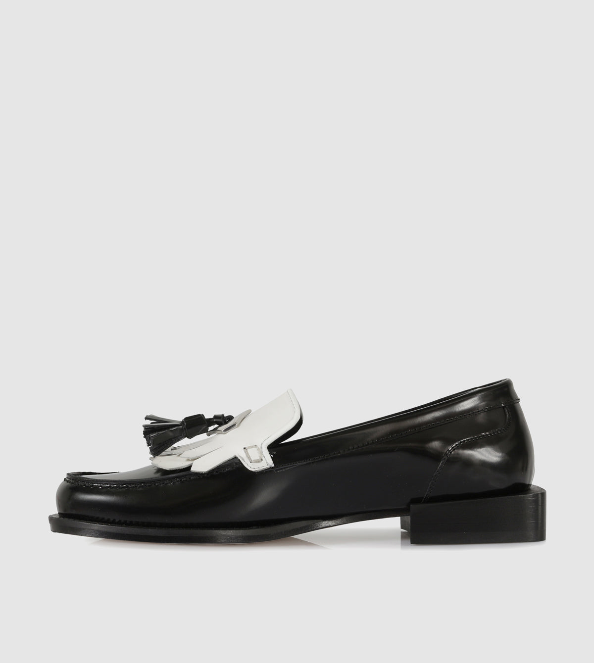 Frills Loafers by Beau Coops