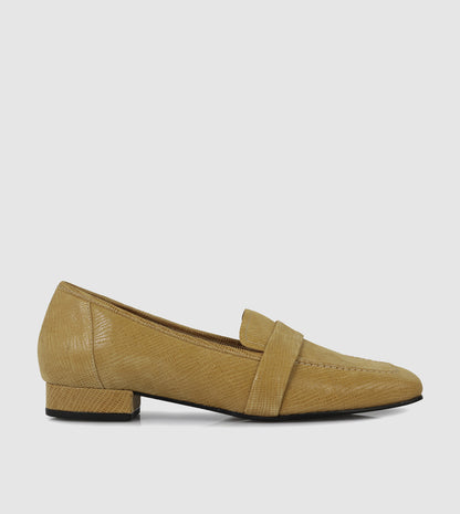 Shania Courtshoes by Relax