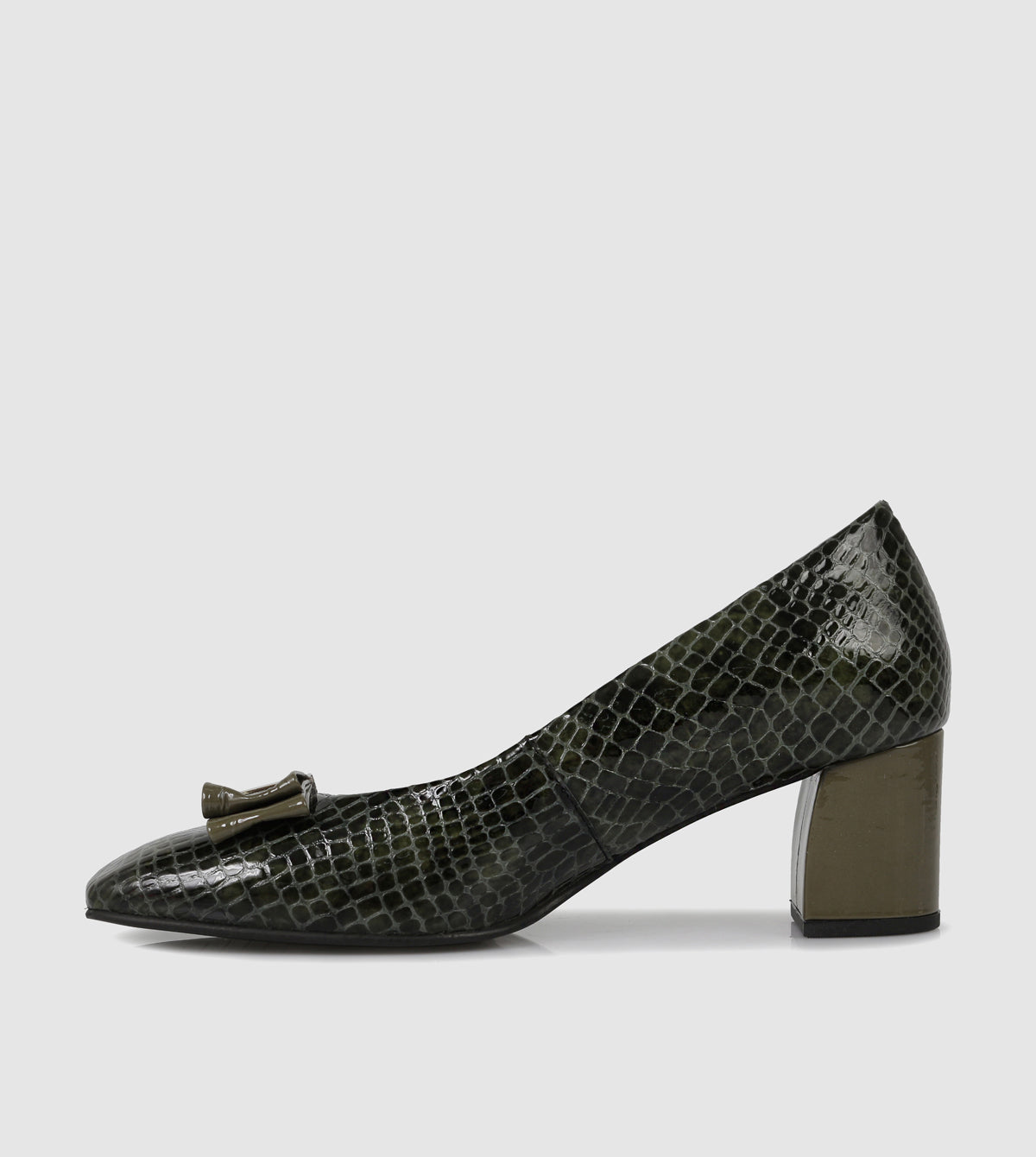 Triana Courtshoes by Relax