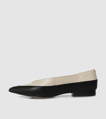 Melania Courtshoes by Sempre Di