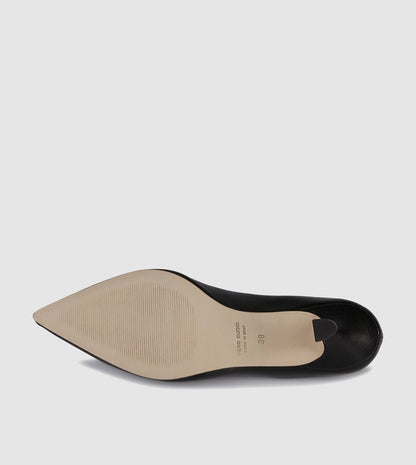 Peonia Courtshoes by Sempre Di