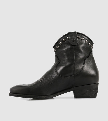 Texric Ankle Boots by Sempre Di